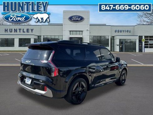 Used 2024 Kia EV9 GT-Line image 5