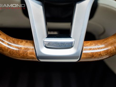 Used 2013 Mercedes-Benz SL 550 image 90