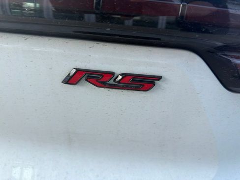Used 2024 Chevrolet Equinox EV RS FWD image 4