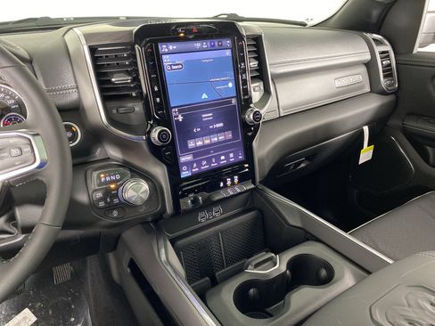 New 2026 RAM 1500 Laramie AWD/4WD image 26