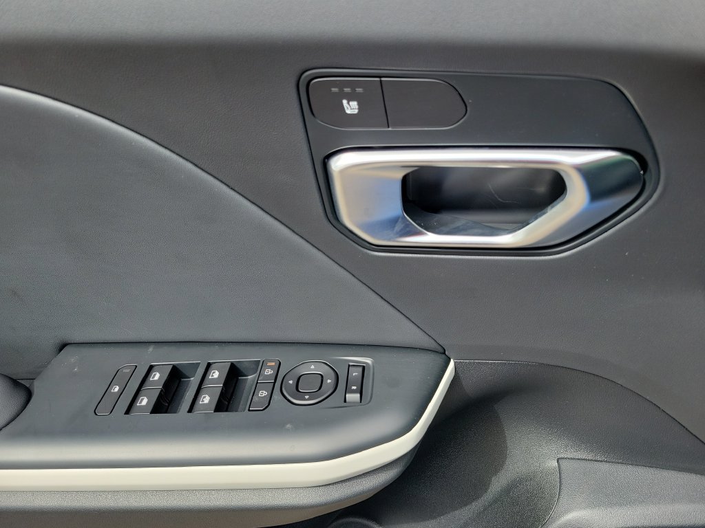 New 2026 Kia K4 GT-Line FWD image 28