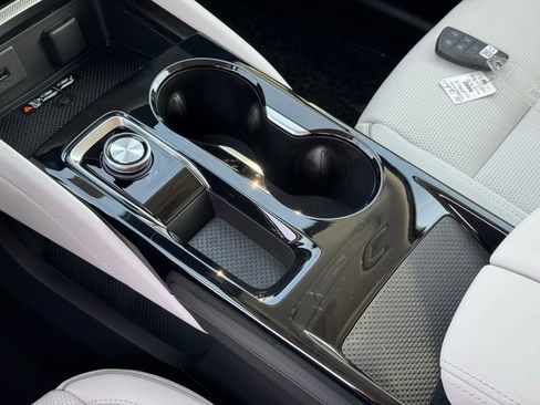 New 2026 Buick Envision Avenir image 31