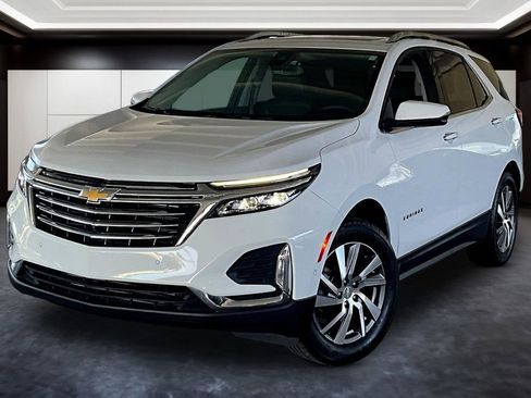 Used 2023 Chevrolet Equinox Premier AWD/4WD image 3