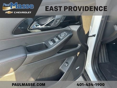 Used 2023 Chevrolet Traverse RS image 10