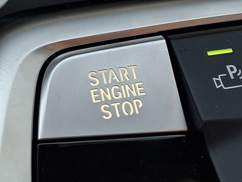 Used 2026 BMW X2 xDrive28i w/ Technology Package image 25