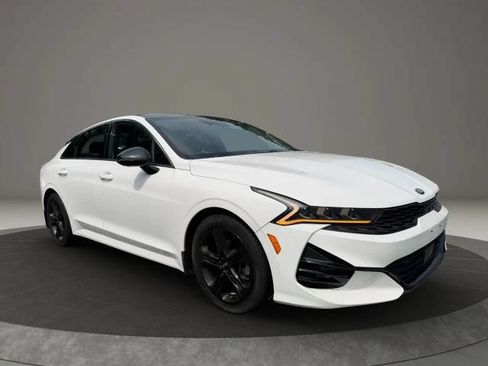 Used 2021 Kia K5 GT-Line w/ GT-Line FWD Premium Package image 2