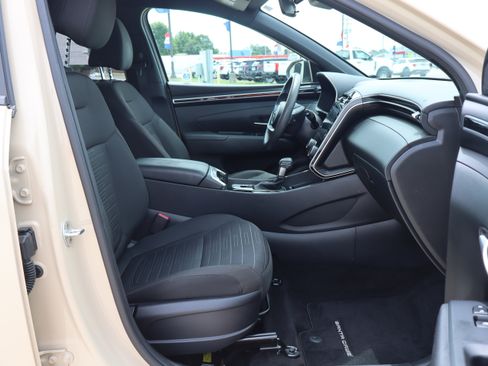 Used 2022 Hyundai Santa Cruz SEL w/ Launch Package AWD/4WD image 13