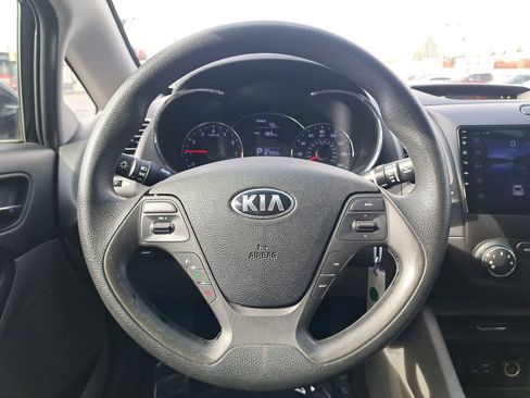 Used 2016 Kia Forte LX FWD image 19