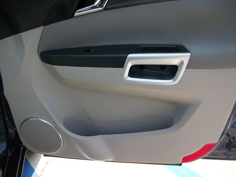 Used 2008 Saturn Vue XR image 7