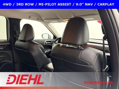 Used 2024 Mitsubishi Outlander SE image 14