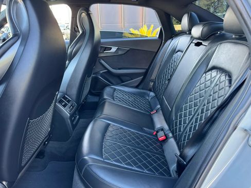 Used 2019 Audi S4 Premium Plus w/ Premium Plus Package AWD/4WD image 30
