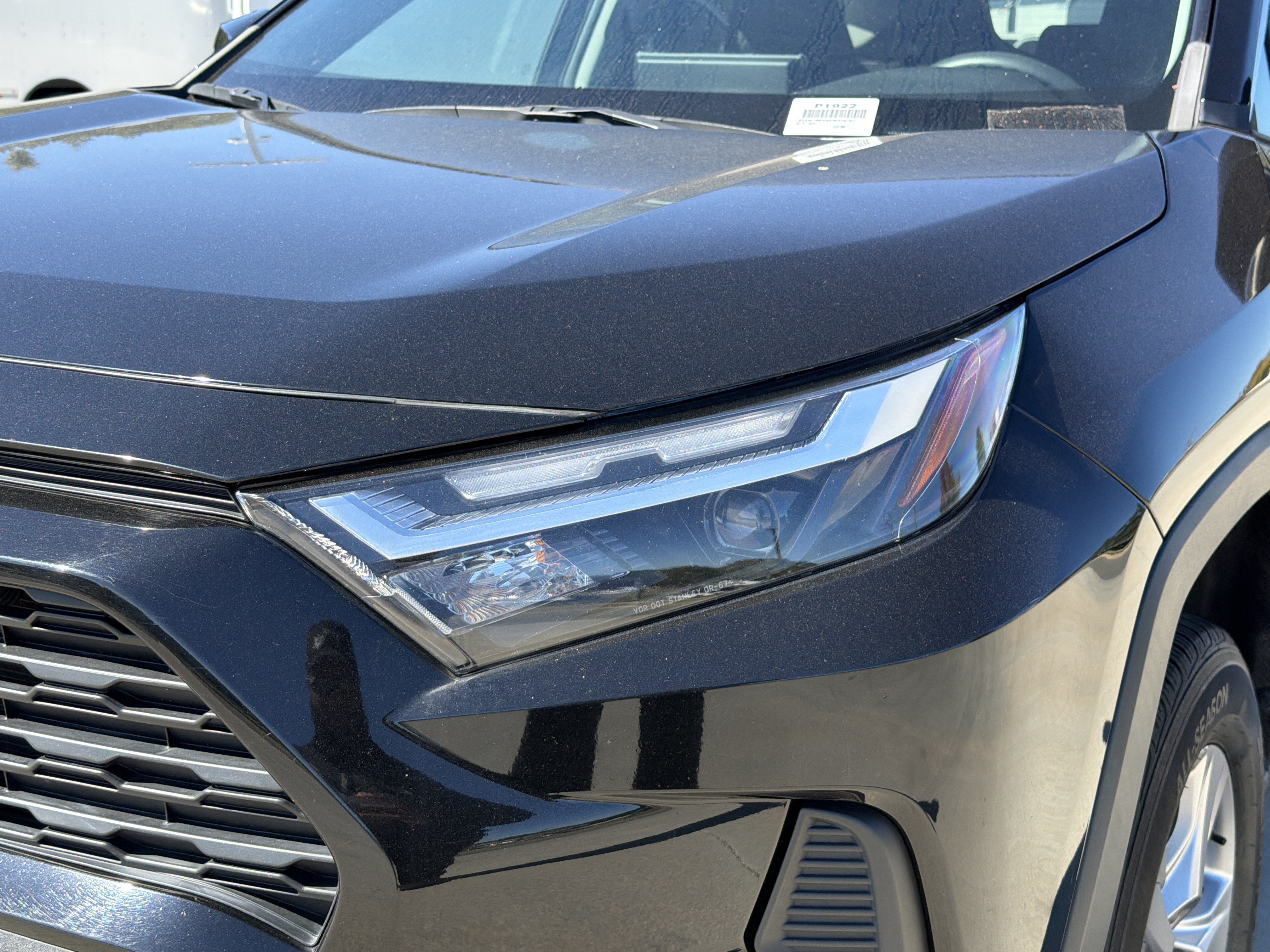 Used 2023 Toyota RAV4 XLE FWD image 6