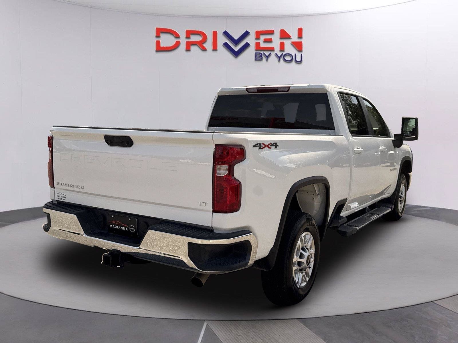 Used 2026 Chevrolet Silverado 2500 LT AWD/4WD image 3
