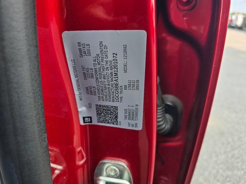 Used 2021 Chevrolet Colorado W/T RWD image 30