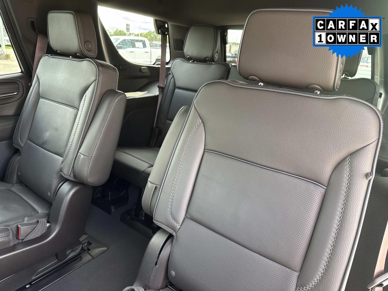 Used 2024 GMC Yukon Denali w/ Advanced Technology Package RWD image 16