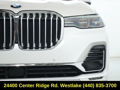 Used 2022 BMW X7 xDrive40i w/ Premium Package AWD/4WD image 8