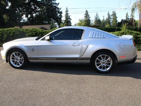 Used 2010 Ford Mustang Premium RWD image 15