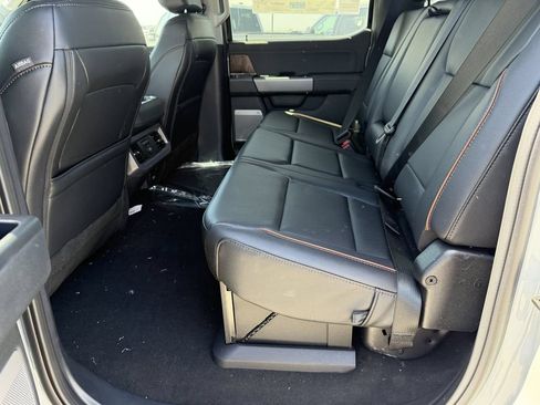 New 2026 Ford F250 Lariat w/ Lariat Ultimate Package AWD/4WD image 18