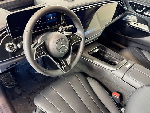 New 2026 Mercedes-Benz E 350 E 350 4MATIC Sedan image 9