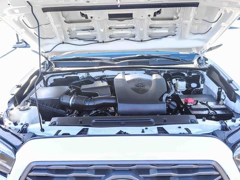 Certified 2023 Toyota Tacoma TRD Sport w/ Black Out Package (TMS) AWD/4WD image 32