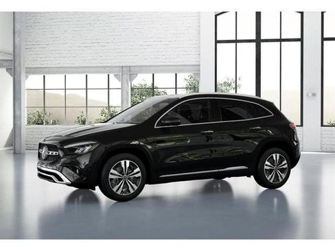 New 2026 Mercedes-Benz GLA 250 4MATIC image 36