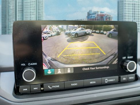 Certified 2023 Honda Accord LX image 32