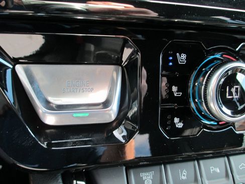 New 2026 GMC Sierra 3500 AT4 w/ AT4 Premium Plus Package image 22