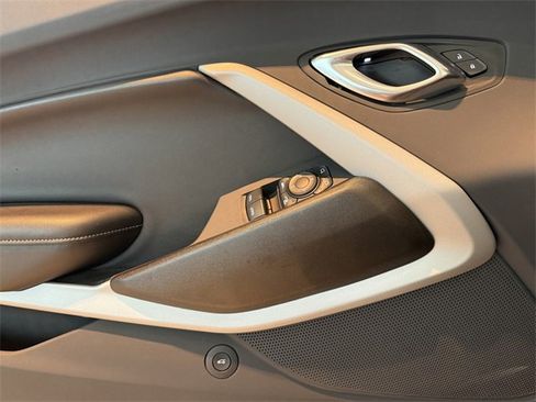 Certified 2023 Chevrolet Camaro LT image 22