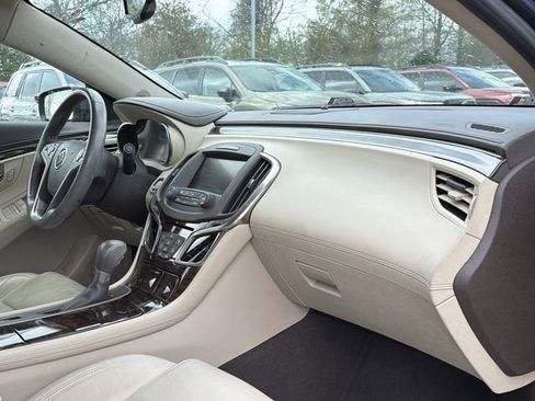Used 2014 Buick LaCrosse Leather image 17