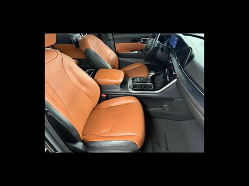Used 2022 Kia Carnival SX Prestige FWD image 18
