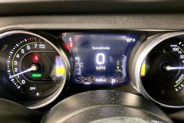 Used 2021 Jeep Wrangler Unlimited Sahara w/ Cold Weather Group AWD/4WD image 12