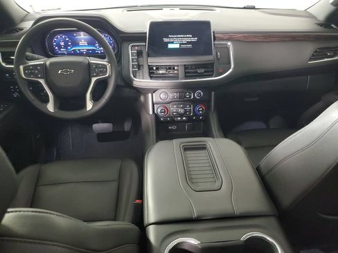 Used 2023 Chevrolet Tahoe Z71 w/ Luxury Package AWD/4WD image 14