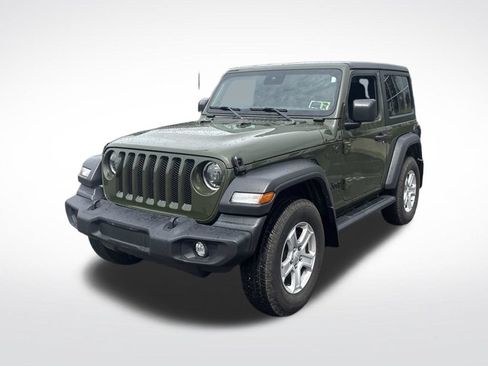 Used 2023 Jeep Wrangler Sport AWD/4WD image 3