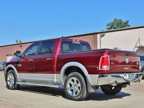 Used 2018 RAM 1500 Laramie image 9