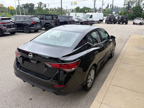 Used 2024 Nissan Sentra S FWD image 6