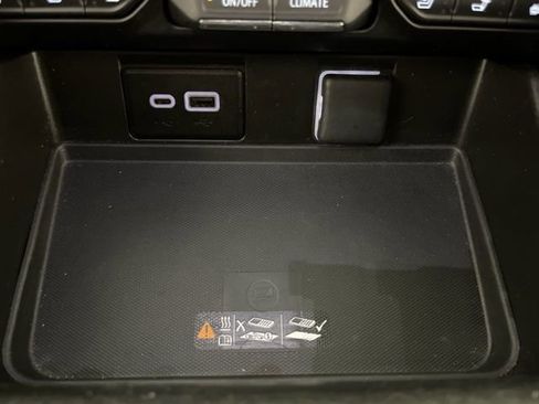 Used 2024 Chevrolet Tahoe Premier image 29