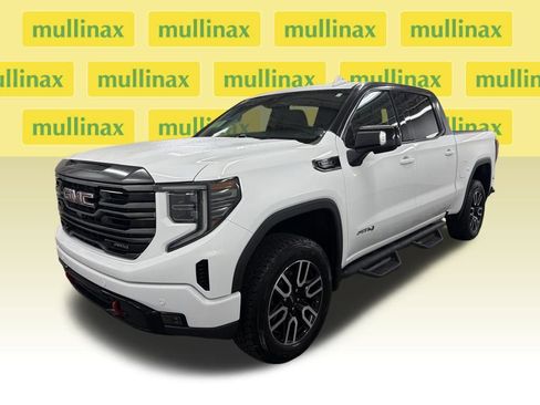 Used 2023 GMC Sierra 1500 AT4 w/ AT4 Premium Package image 14