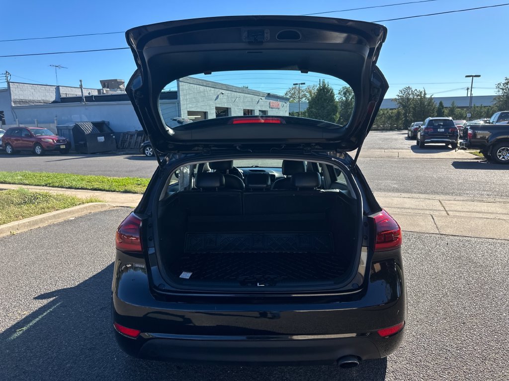 Used 2017 Kia Forte EX FWD image 19