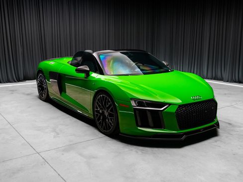 Used 2018 Audi R8 V10 plus AWD/4WD image 15