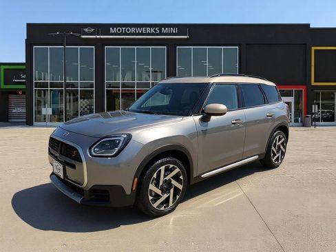 New 2025 MINI Cooper Countryman S image 1