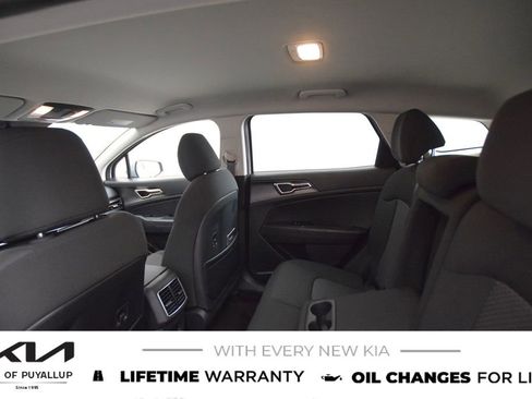 New 2026 Kia Sportage S image 12