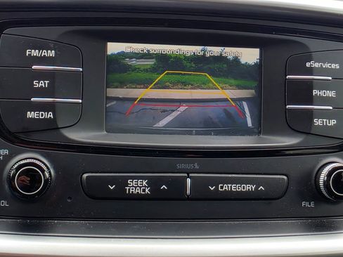 Used 2016 Kia Sorento AWD w/ LX Convenience Package image 26