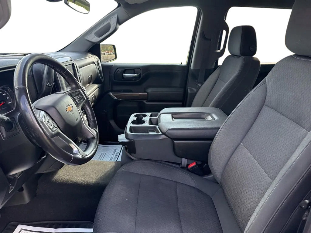 Used 2022 Chevrolet Silverado 1500 LT AWD/4WD image 12