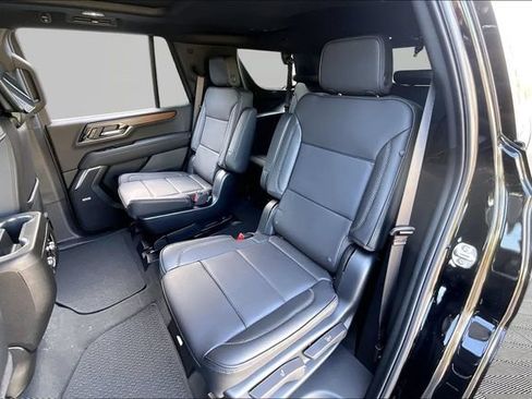 New 2026 GMC Yukon Denali w/ Denali Reserve Package AWD/4WD image 11