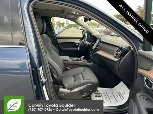 Used 2025 Volvo XC90 B6 Plus AWD/4WD image 12