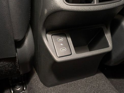 New 2026 Kia Seltos S image 16