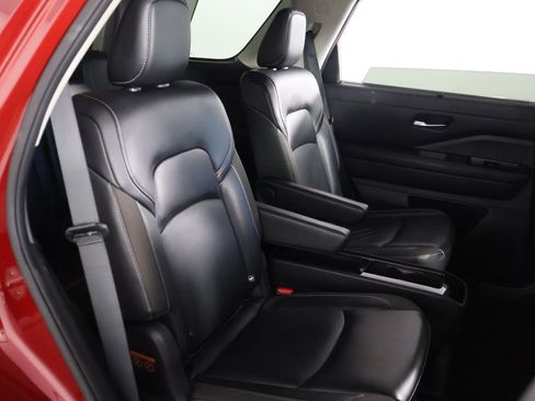 Used 2023 Nissan Pathfinder SL w/ SL Premium Package AWD/4WD image 38