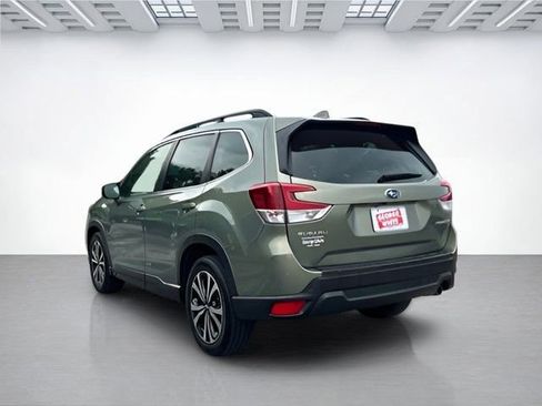 Used 2021 Subaru Forester Limited w/ Popular Package #3 image 6