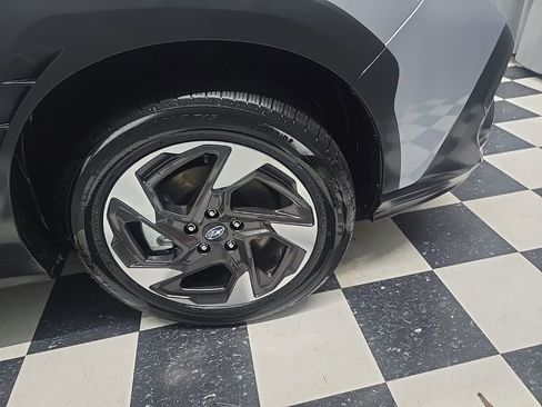 Certified 2025 Subaru Crosstrek 2.5i Limited w/ Popular Package #3A AWD/4WD image 4
