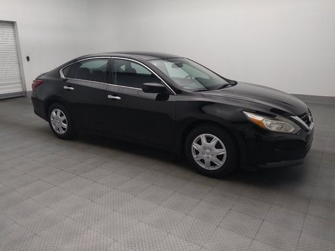 Used 2018 Nissan Altima 2.5 S w/ S Convenience Package FWD image 11